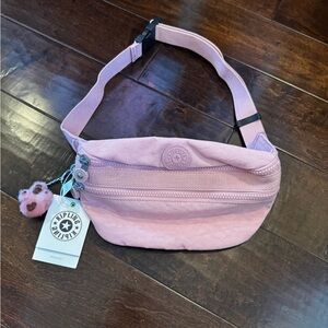 NWT Strawberry Pink Tonal Kipling Yasemina Belt Bag Strawberry Pink Tonal